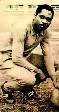 Les pionniers camerounais du banc des Lions indomptables, avant et après l'indépendance.