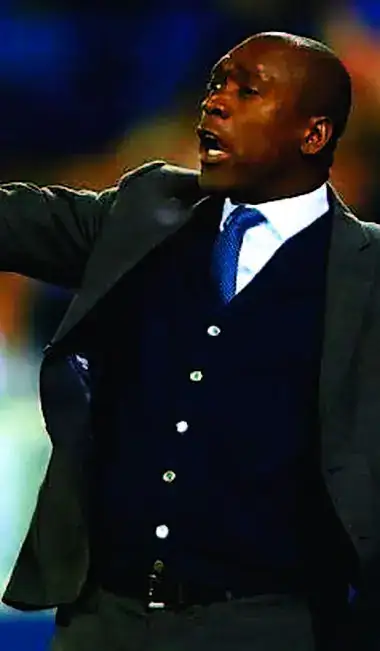 Clarence Seedorf, 87 sélections avec les Pays-Bas, a pris les Lions indomptables en août 2018.